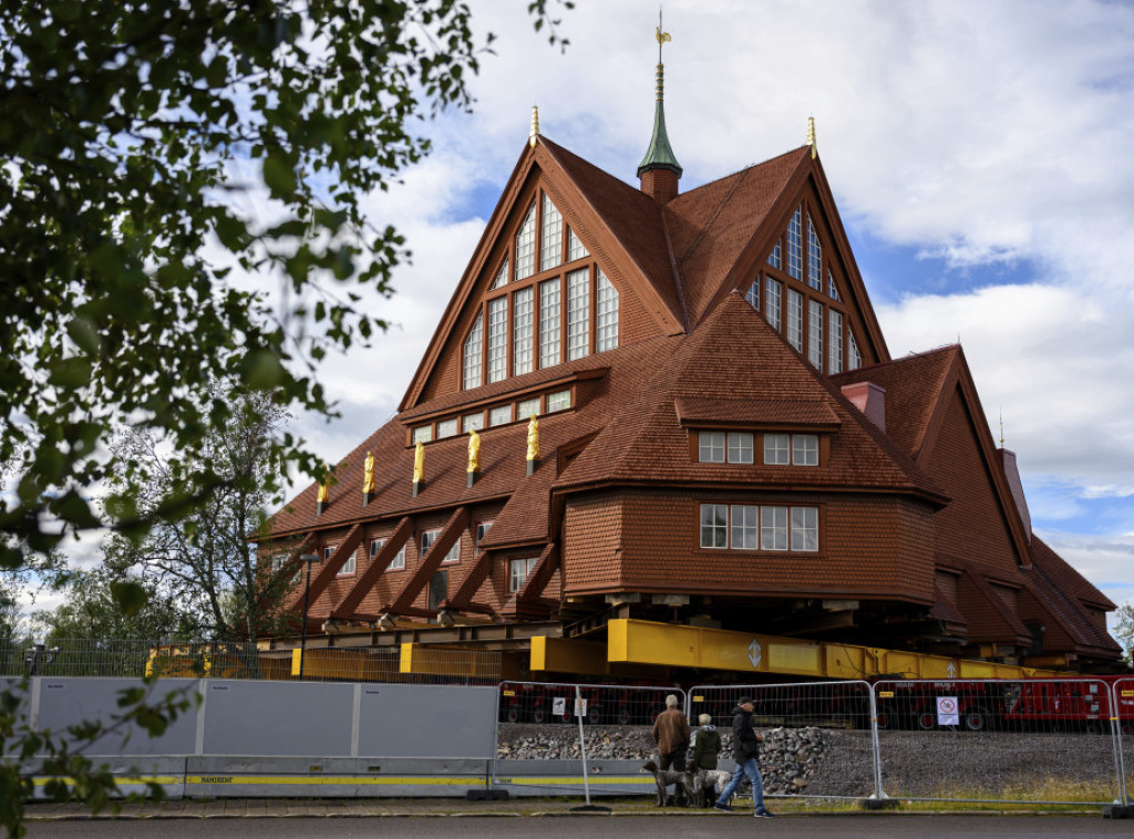 Zgrada crkve u Švedskoj demontira se i premešta na novu lokaciju u gradu