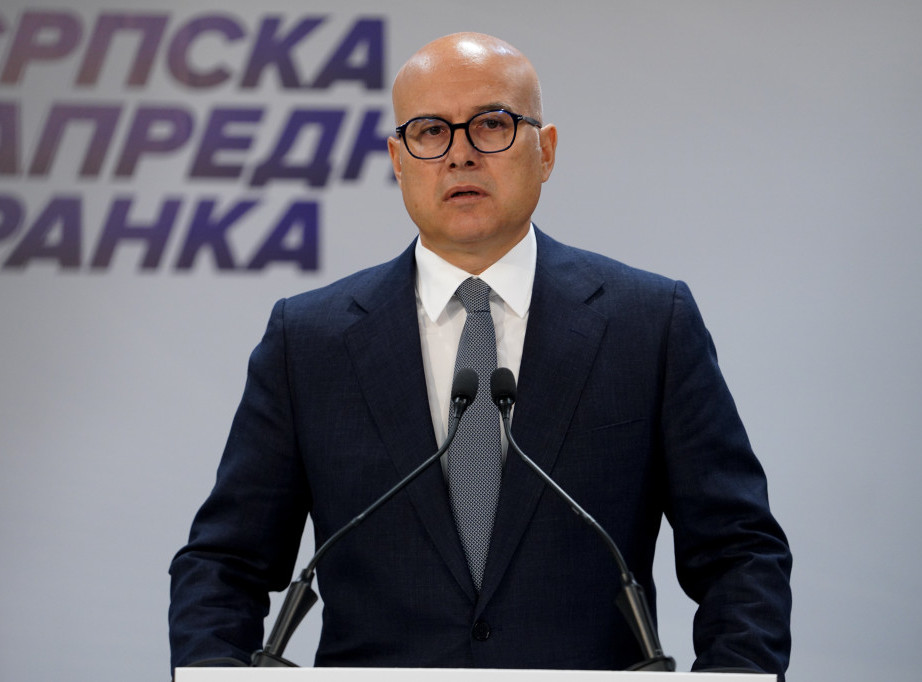 Vučević: U osnovi blokaderske politike je da će biti uništen svako ko nije za njih