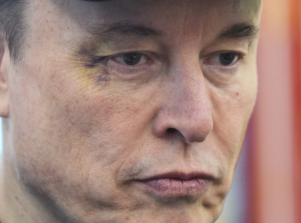 Volstrit džornal: Mask tiho koči planove za novu političku stranku