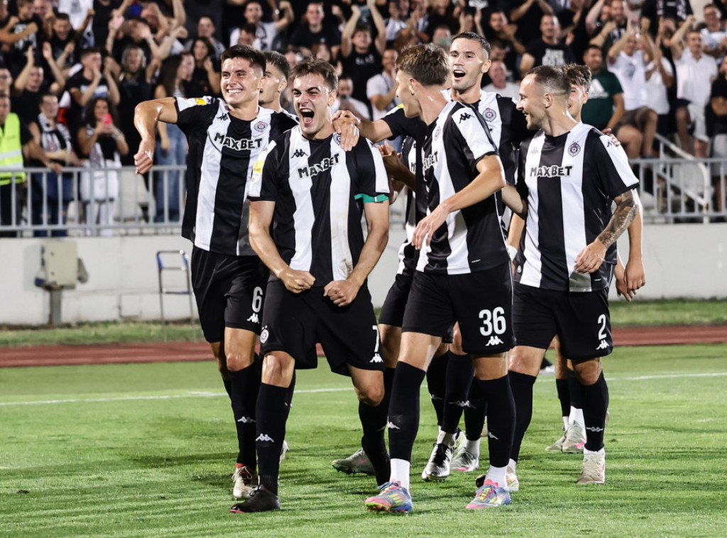 Nastavlja se Superliga Srbije, fudbaleri Partizana gostuju niškom Radničkom