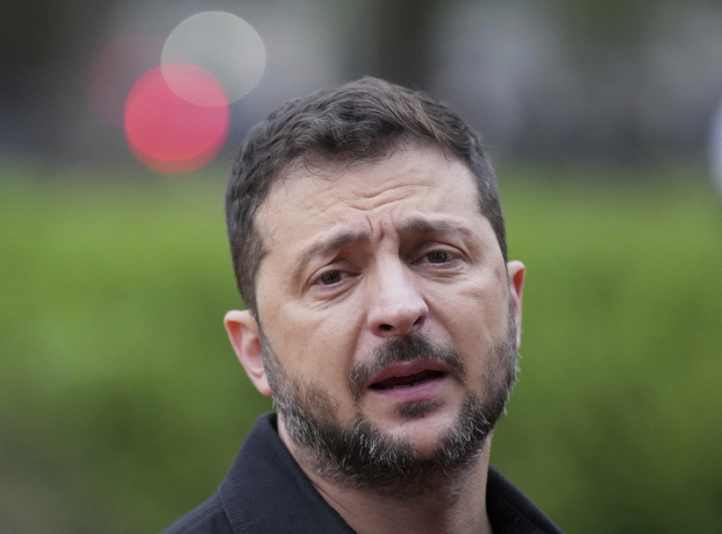 Zelenski: Rusija ispalila rakete na američku civilnu kompaniju u Zakarpatju