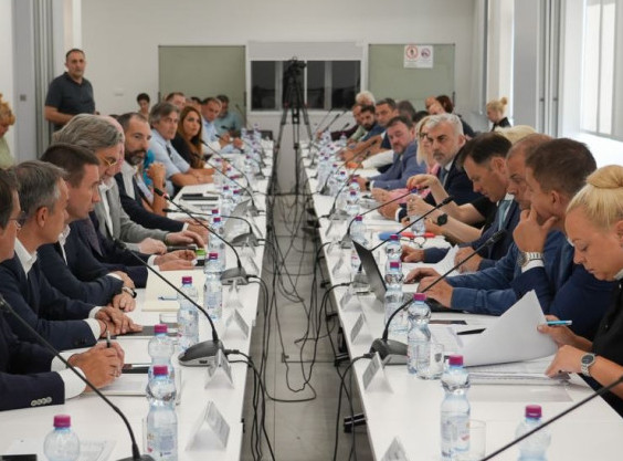 Mali sa trgovcima: Marže u najvećim trgovinskim lancima biće ograničene na najviše 20 odsto