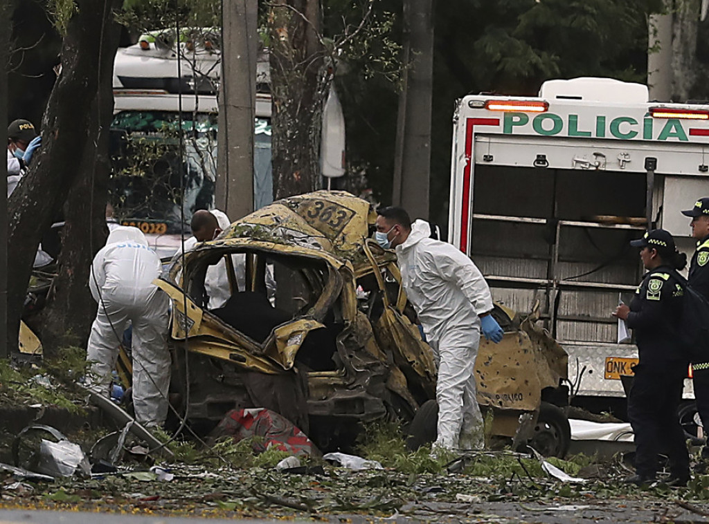 U dva napada u Kolumbiji koji se pripisuju gerilskoj grupi poginulo najmanje 18 osoba