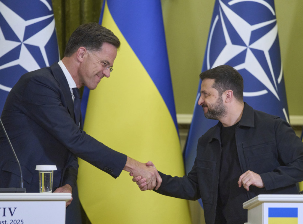 Zelenski tvrdi da Rusija čini sve da spreči održavanje sastanka između njega i Putina