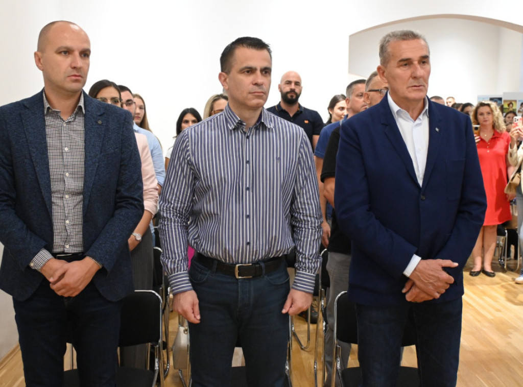 Đorđe Milićević u Bajinoj Bašti otvorio kulturno-obrazovni kamp za decu iz dijaspore