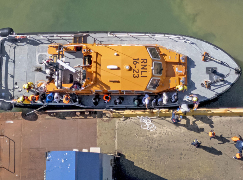 Grčka: Nasukala se jedrilica kod Skjatosa, nema povređenih