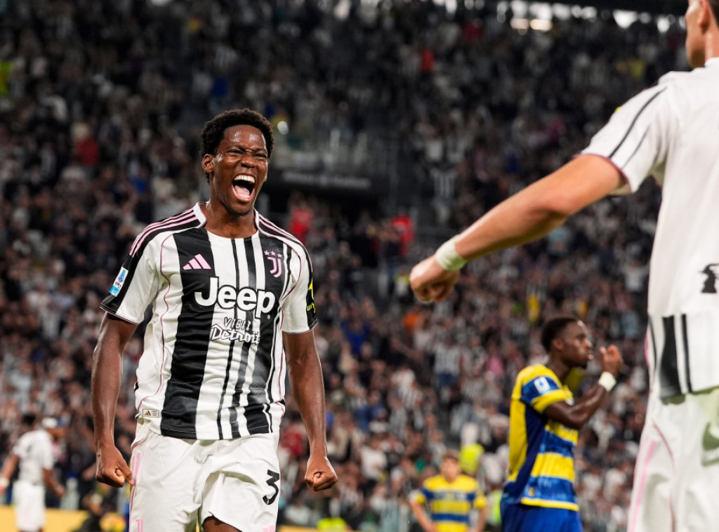 Fudbaleri Juventusa pobedili Parmu, Vlahoviću četiri minuta dovoljna za gol