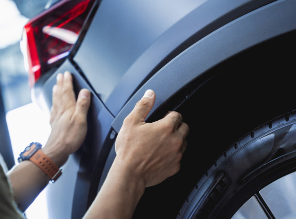 Svaka tri minuta se u Francuskoj ukrade deo opreme za automobile