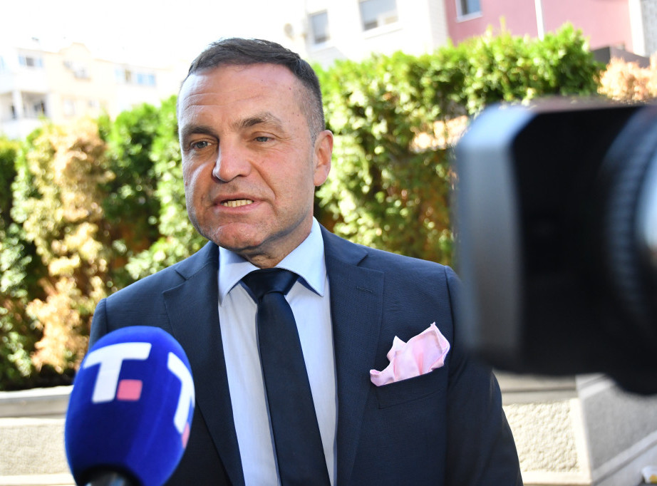 Vladimir Vasić: Smanjenje kamatnih stopa na kredite pomoći će građanima da uštede