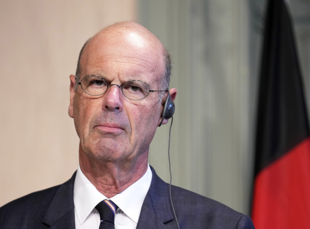 Erik Lombar: Pad Bajruove vlade mogao bi da otvori put za intervenciju MMF-a u Francuskoj