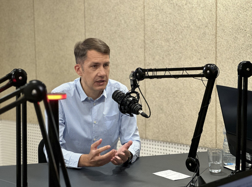 Pastor: Verujem da će mere za poboljšanje životnog standarda dati rezultate