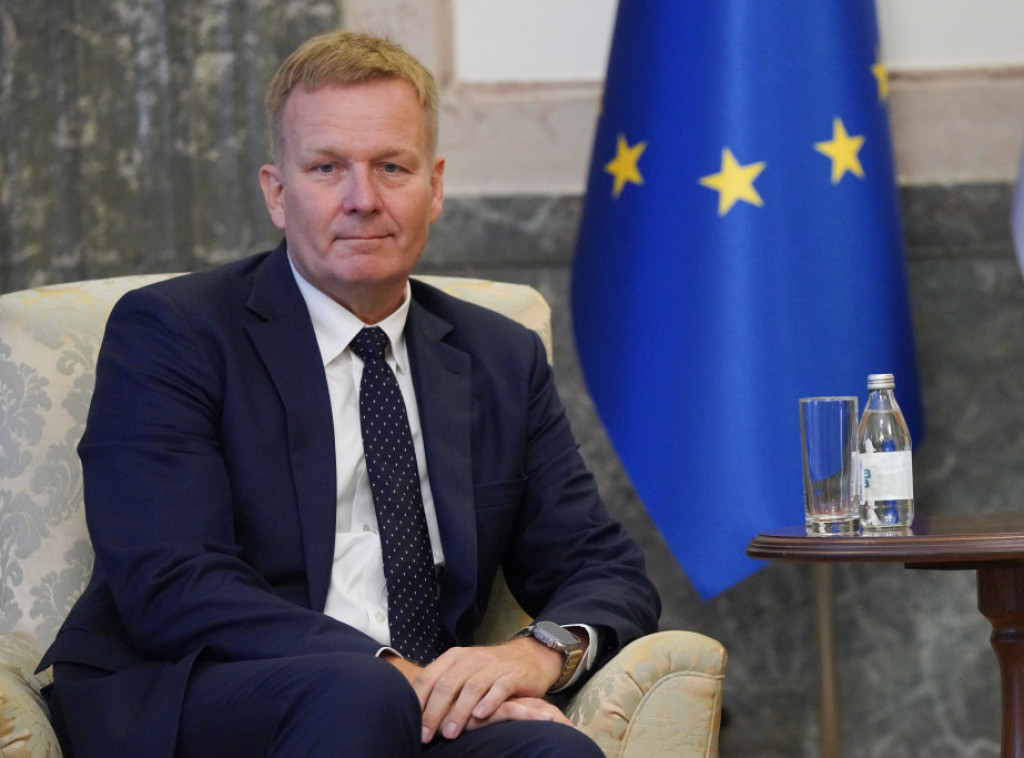 Sorensen u Prištini: Moramo da nađemo način da strane razgovaraju