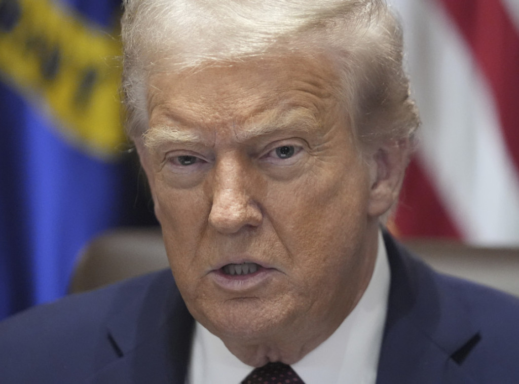 Tramp: Džordž Soroš i njegov sin treba da budu optuženi po zakonu o korupciji