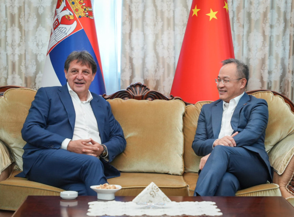 Gašić razgovarao sa Li Mingom o saradnji i poseti državne delegacije Kini