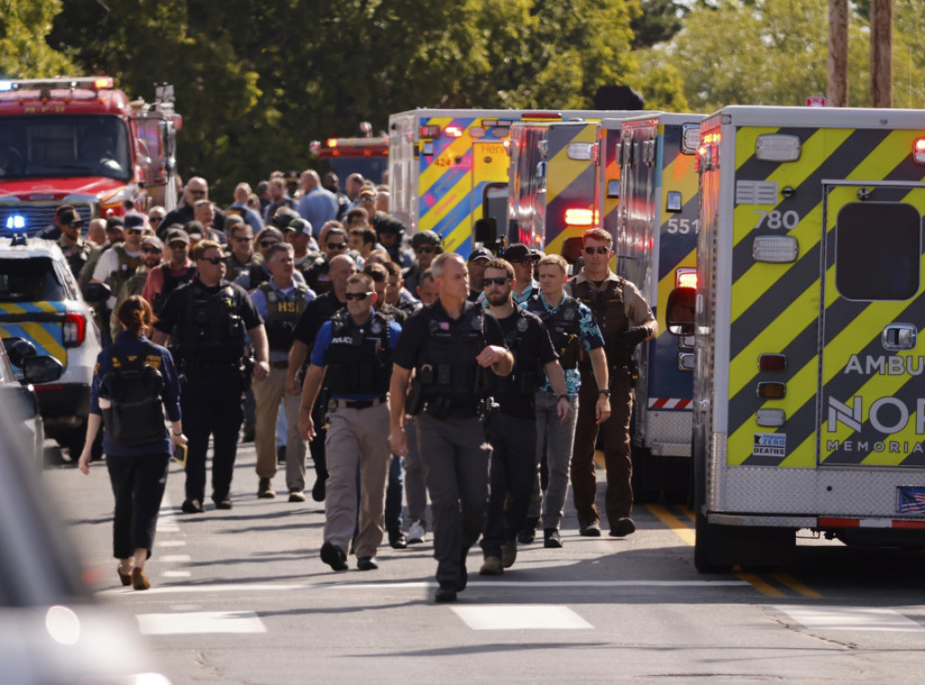 Policija Mineapolisa: Dvoje dece ubijeno u pucnjavi u katoličkoj školi