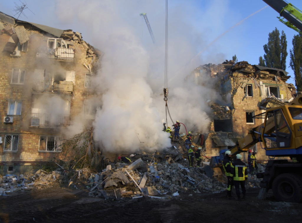 Evropski zvaničnici osudili napad ruskih snaga na Kijev; Starmer: Putin sabotira mir, krvoproliće mora da se okonča