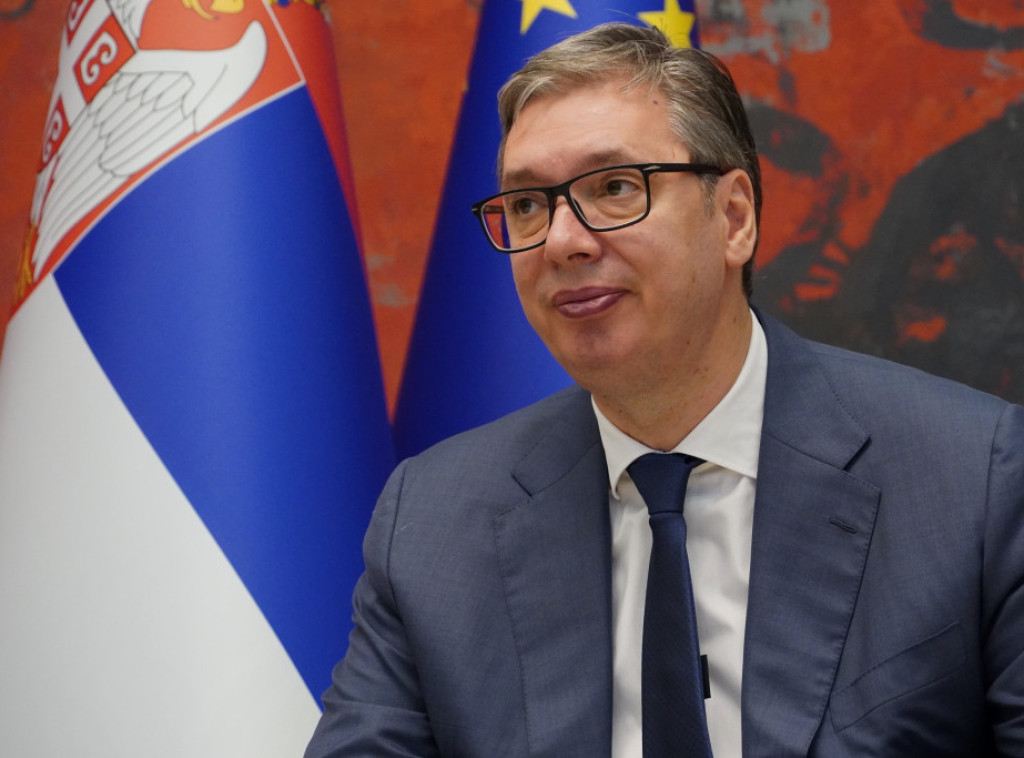 Vučić: Već od 2. septembra niže cene, penzije će od 1. decembra porasti za 12 odsto