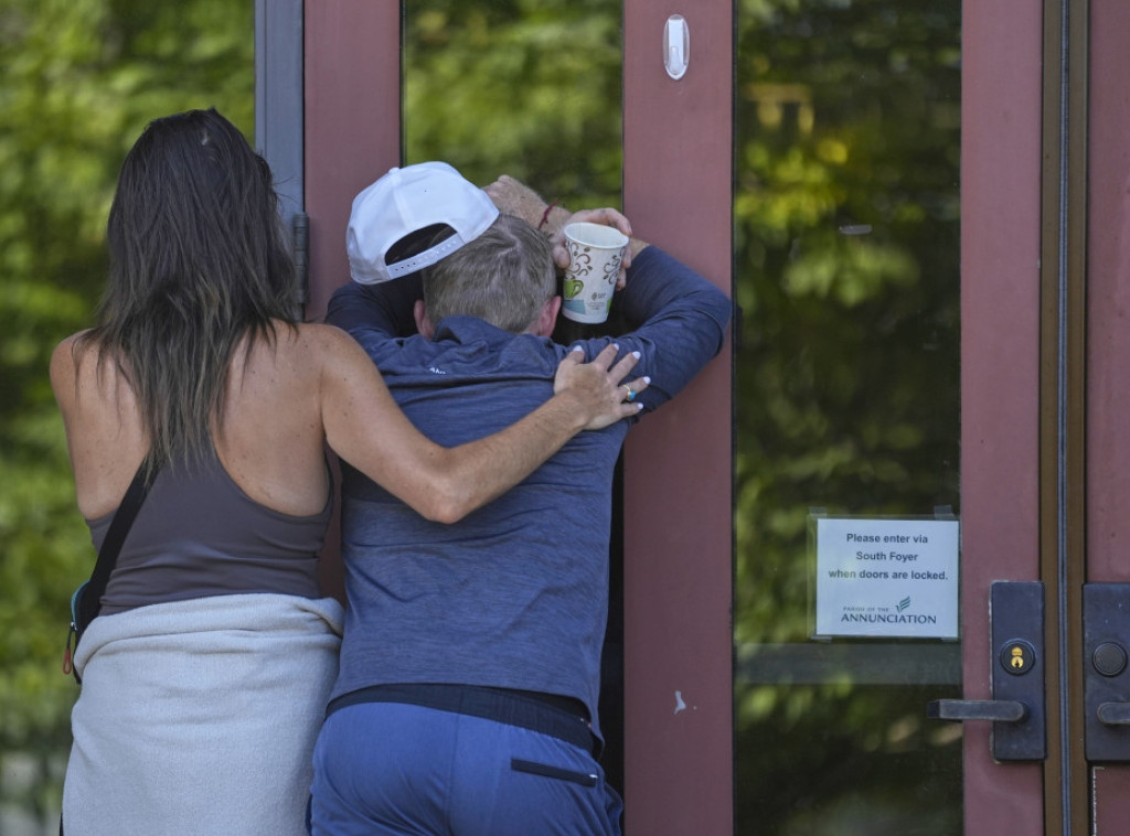 Vlasti Mineapolisa navele da je napadač na katoličku školu bio njen bivši učenik