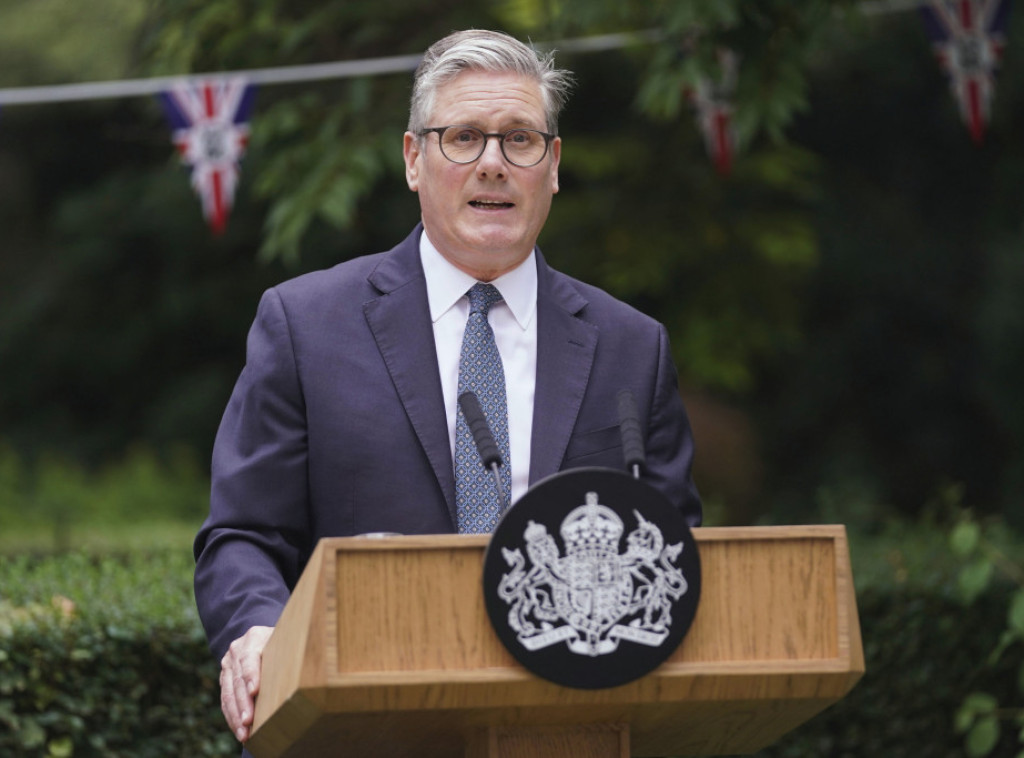 Mediji: Kir Starmer na udaru kritika zbog odnosa prema ženskim pomoćnicama