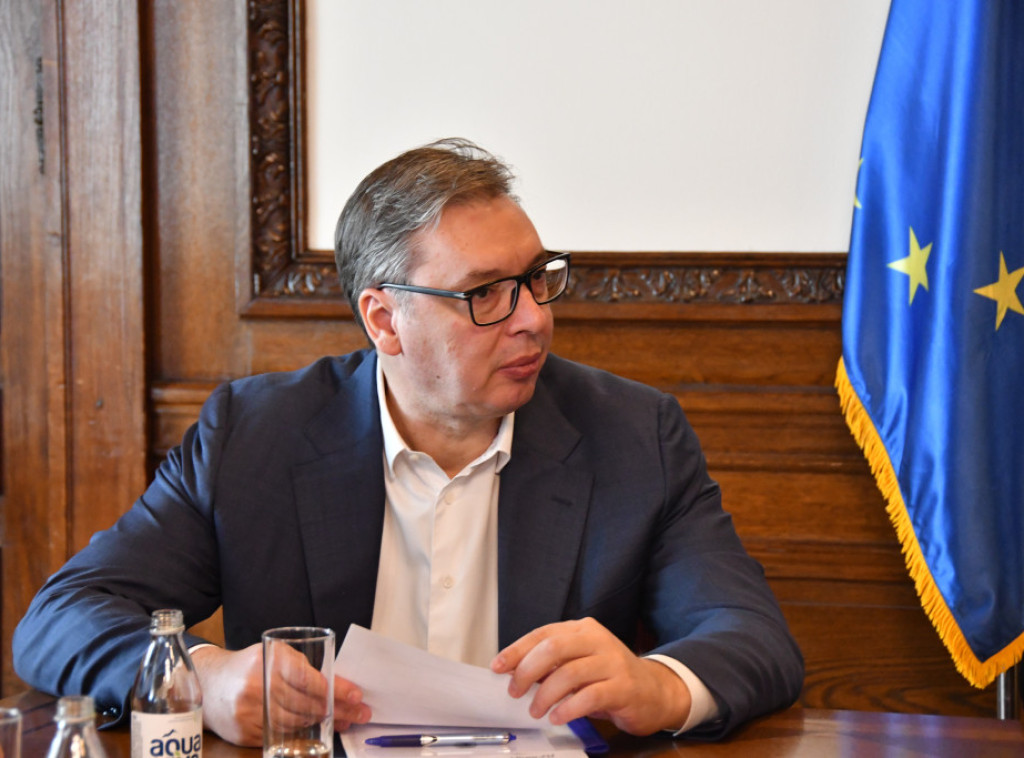Vučić u odgovoru ''Gardijanu'': Srbija ne prihvata nasilne ulične proteste