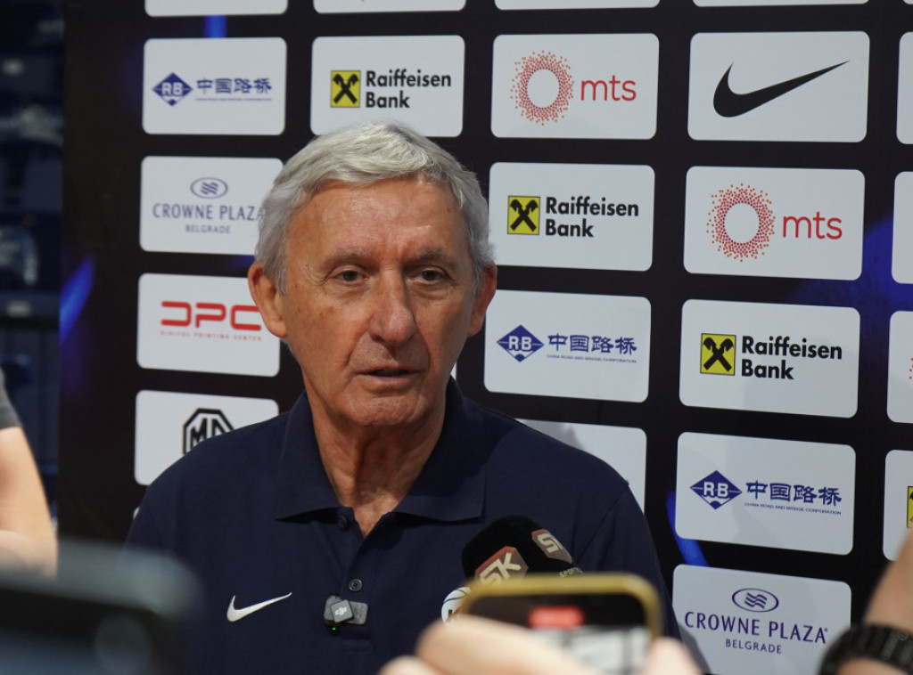 Pešić: Nadam se da je ovo poslednji put da smo igrali ovako, oprostiću Petruševu