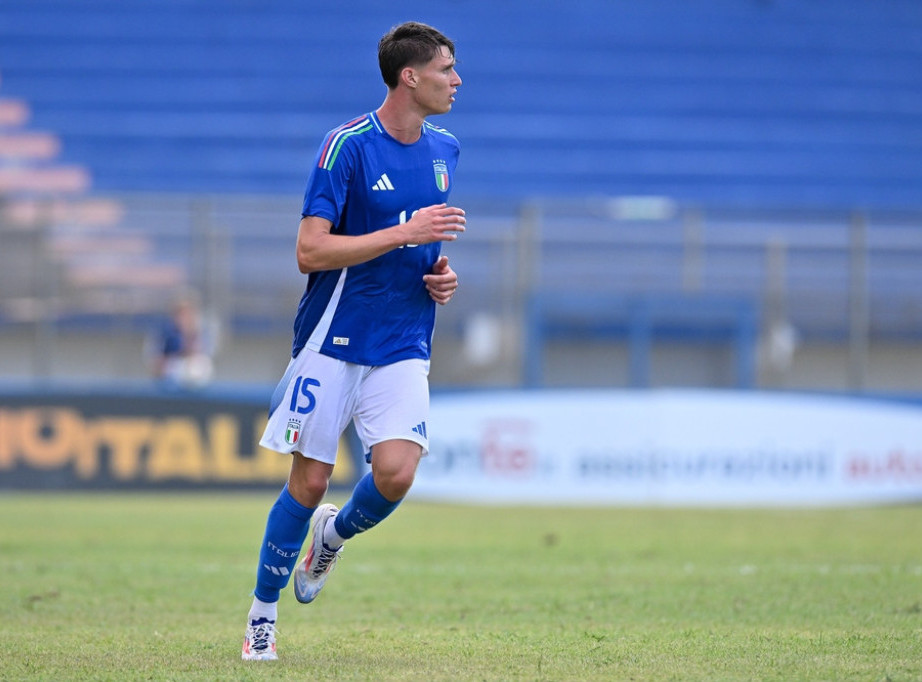 Italijanski fudbaler Nikolo Savona prešao iz Juventusa uz Notingem Forest