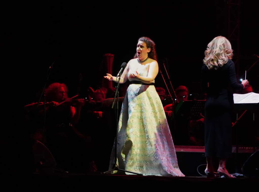 Sopran Marija Jelić nastupila u Luci Beograd