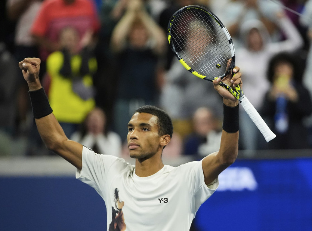 Kanadski teniser Ože-Alijasim eliminisao Nemca Zvereva sa Ju Es opena