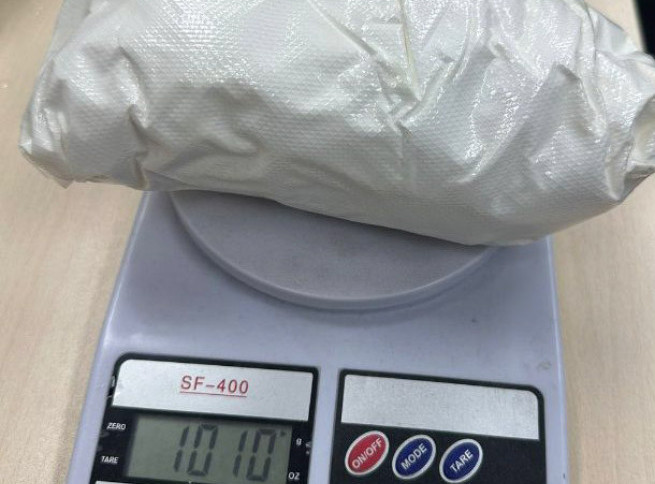 Policija u Nišu uhapsila muškarca zbog posedovanja blizu kilogram amfetamina