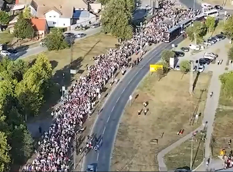 U Veterniku skup protiv blokada i skup na poziv zborova, bez incidenata