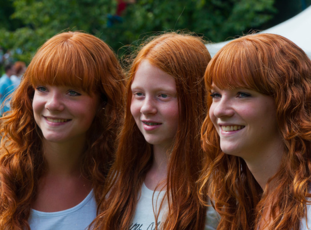 Nekoliko hiljada ljudi u Holandiji na festivalu posvećenom crvenokosim ljudima