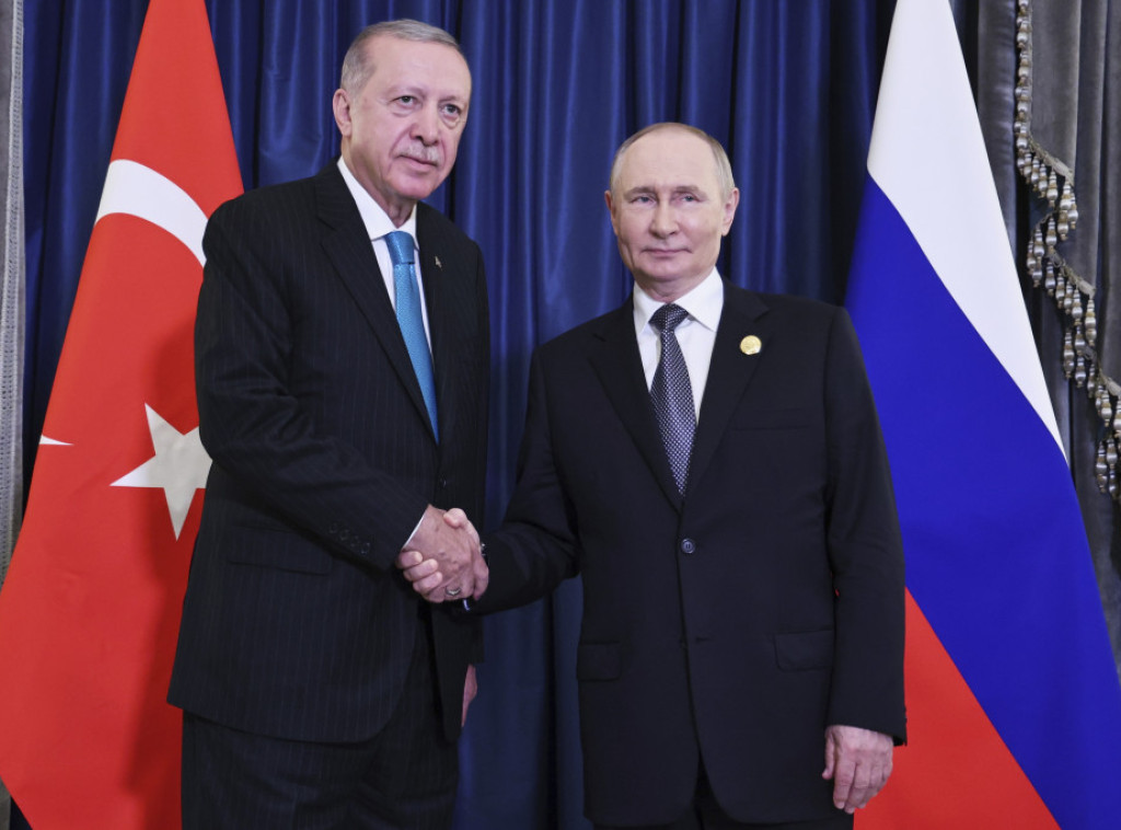 Erdogan i Putin razgovarali na marginama samita Šangajske organizacije za saradnju