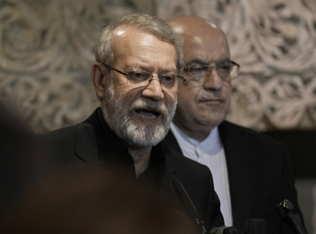 Zvanični Teheran poručio da put za pregovore sa SAD nije zatvoren