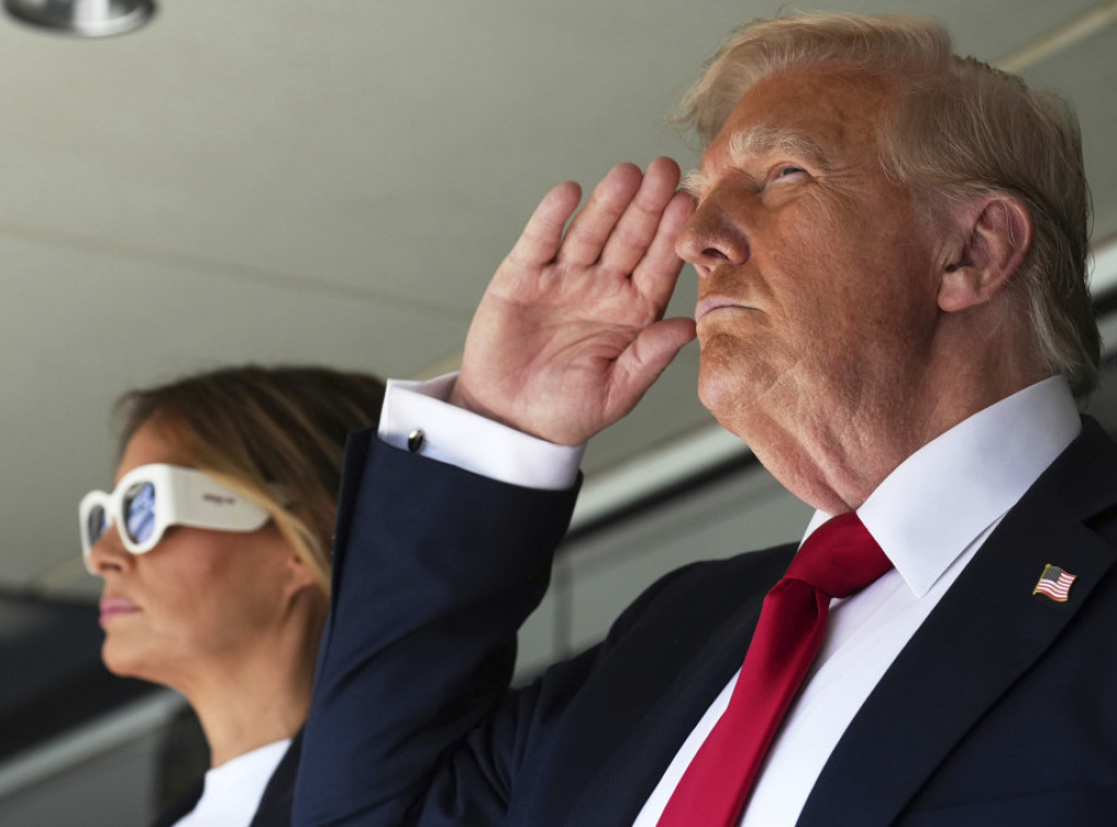 Porodica Tramp zaradila šest milijardi dolara nakon pokretanja kriptovalute