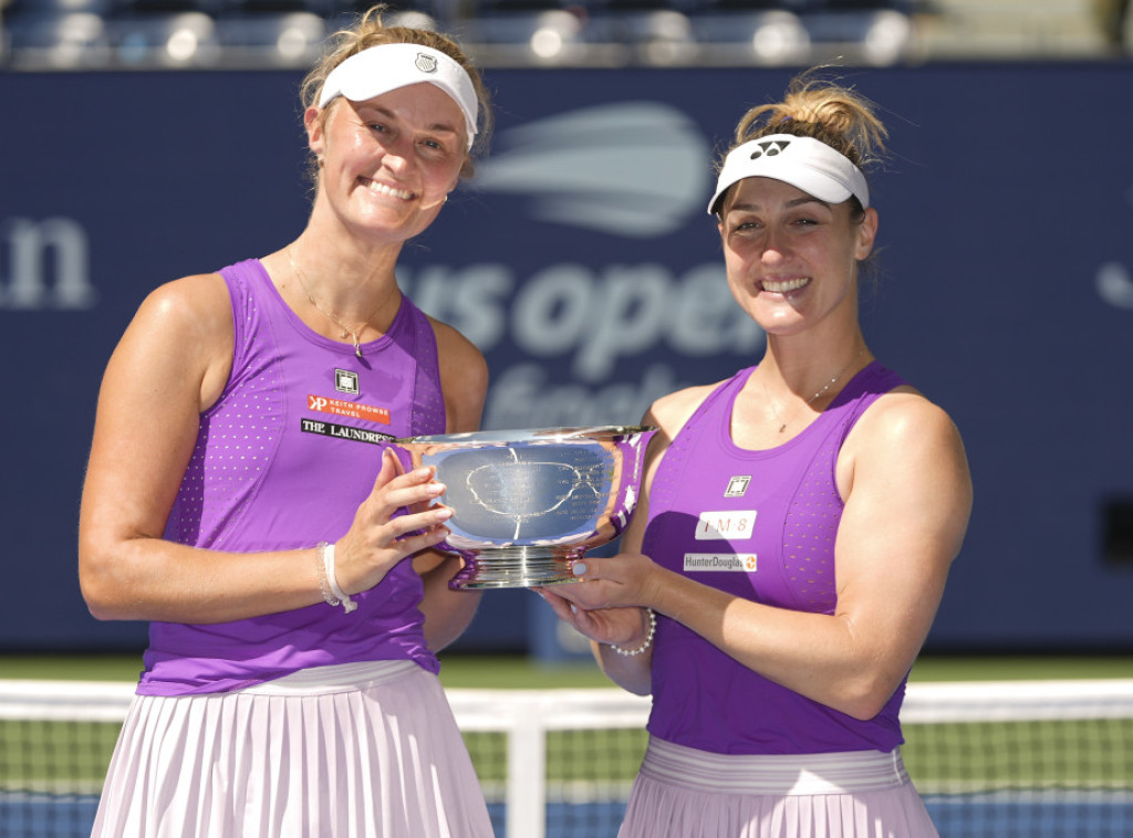 Gabrijela Dabrovski i Erin Rutlif osvojile US Open u dubl konkurenciji