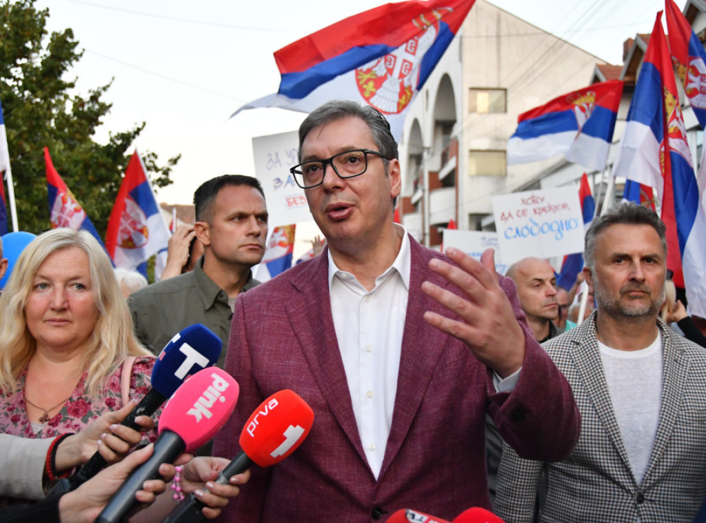 Vučić u Ubu: Glišić bi danas bio ovde da je mogao, nadamo se brzom oporavku