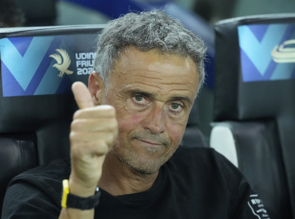 Trener PSŽ-a Luis Enrike slomio ključnu kost u biciklističkoj nezgodi