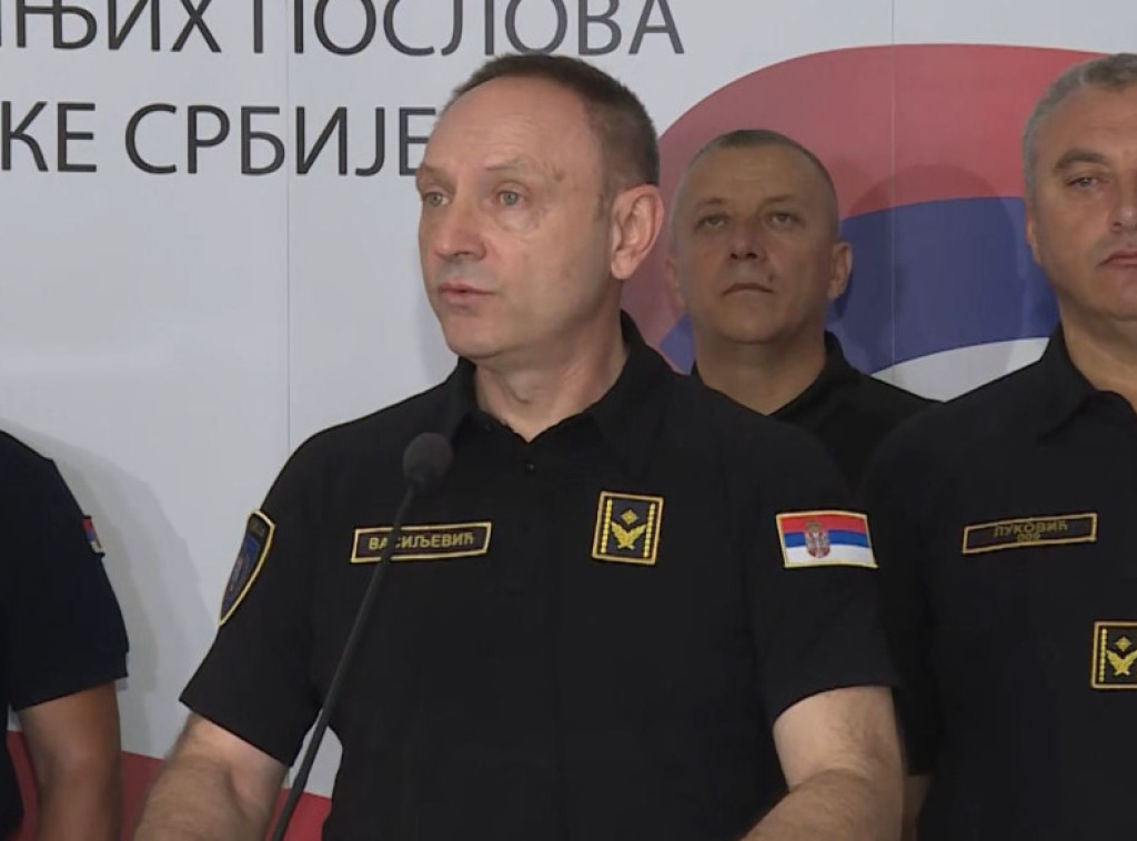 Dragan Vasiljević: Policija brutalno napadnuta, policijska intervencija bez dileme zakonita