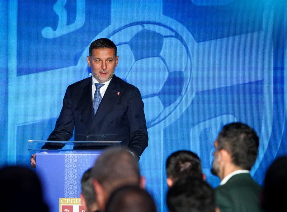 FSS dodelio Zlatne lopte Luki Joviću, Strahinji Pavloviću i Sergeju Milinković-Saviću