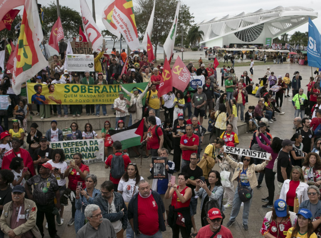 Protesti levice i desnice širom Brazila na Dan državnosti
