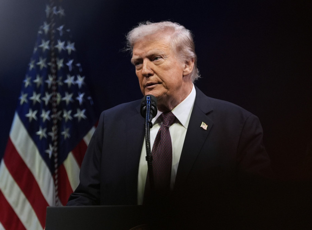 Trampova administracija zahteva da pomoć inostranstvu ostane zamrznuta