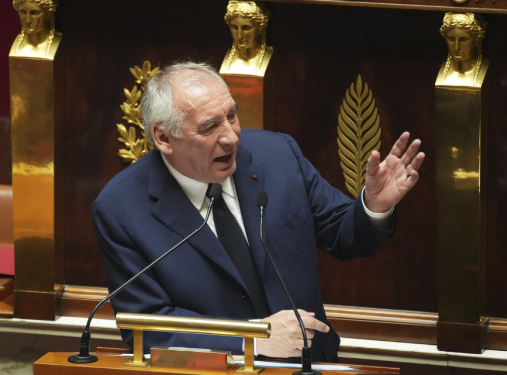 Francuska skupština većinom glasova uskratila poverenje Bajruu