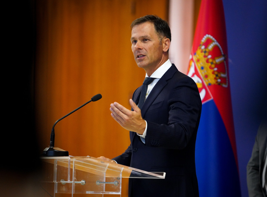 Usvojen Predlog budžeta za 2026: Prihodi veći za 2,9 odsto; Mali: Dalja podrška građanima