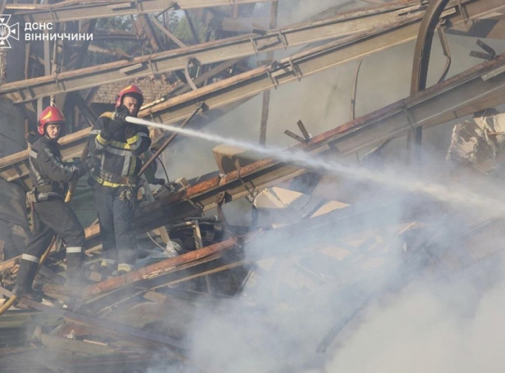 Zelenski: Ruski noćni napad na 15 ukrajinskih regiona sa oko 415 dronova i 40 raketa