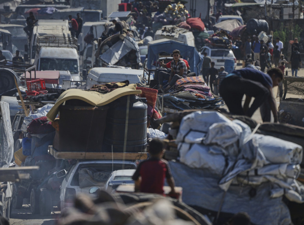 IDF: Oko 150.000 Palestinaca napustilo grad Gazu, desetine hiljada u proteklom danu