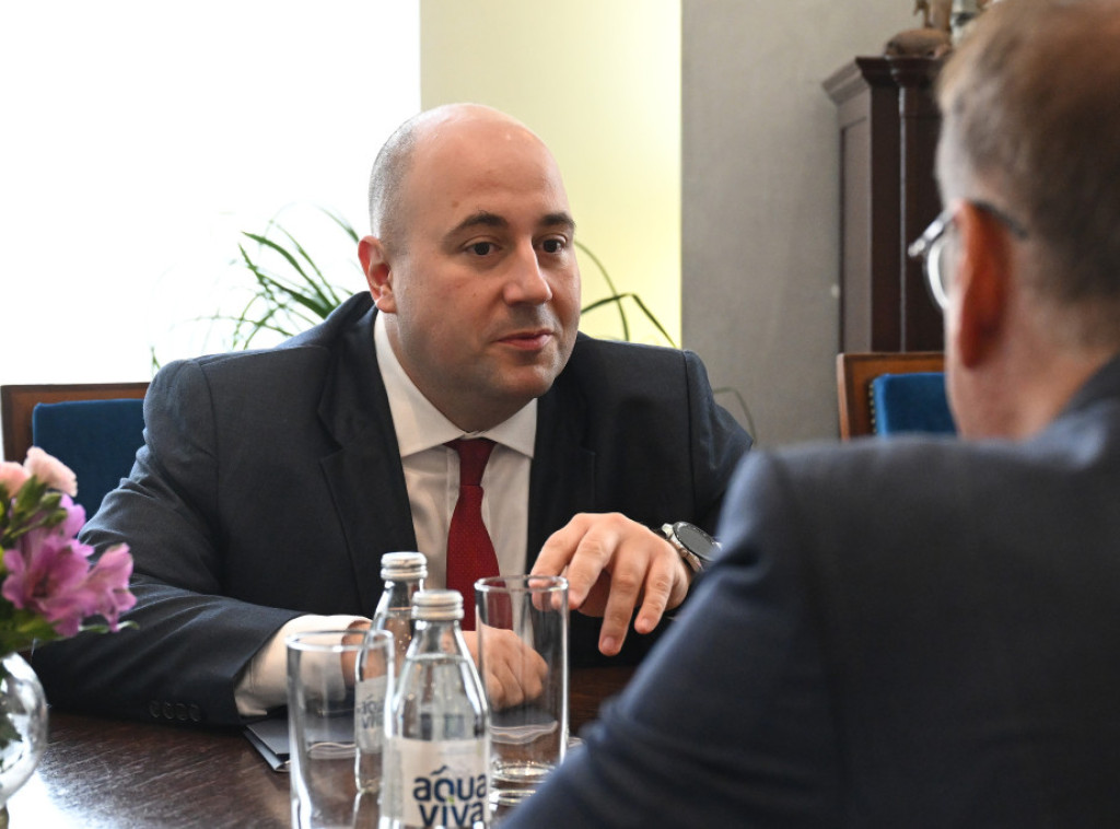 Kozarev i ambasador Mađarske u Beogradu o daljem jačanju bilateralnih odnosa