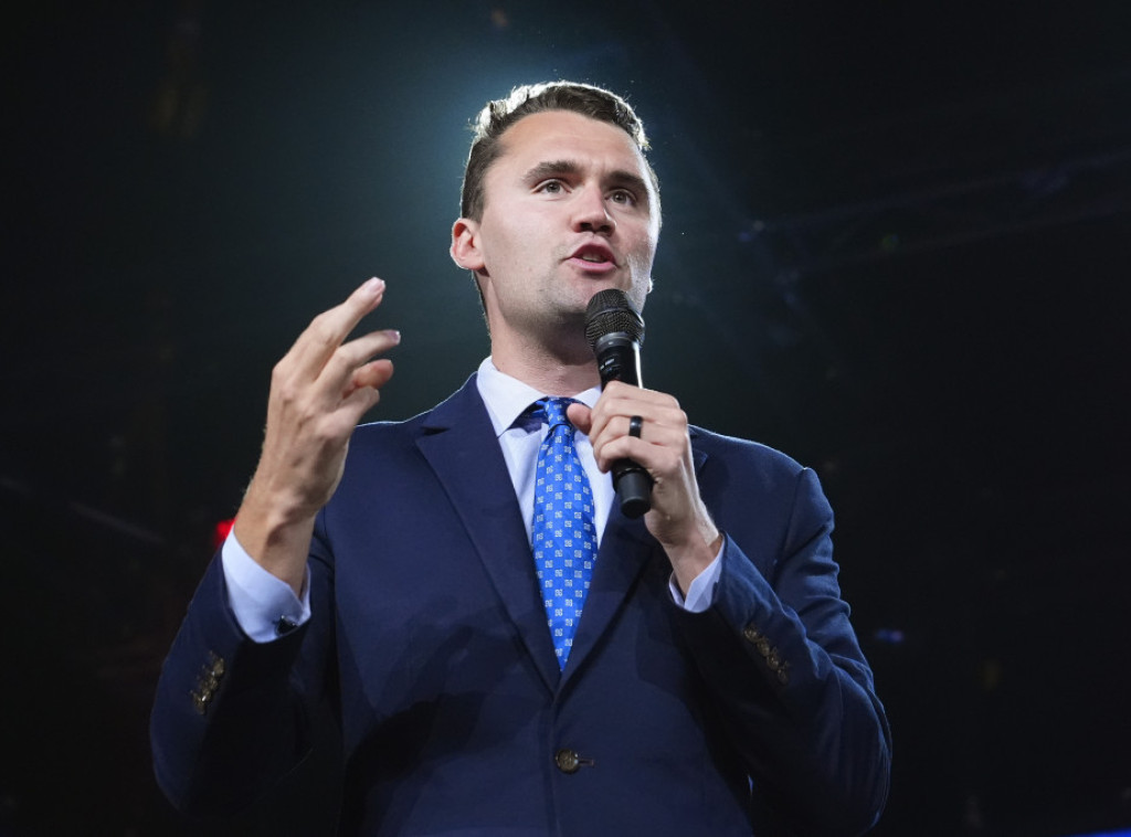 Trampov saveznik Čarli Kirk podlegao povredama zadobijenim u atentatu