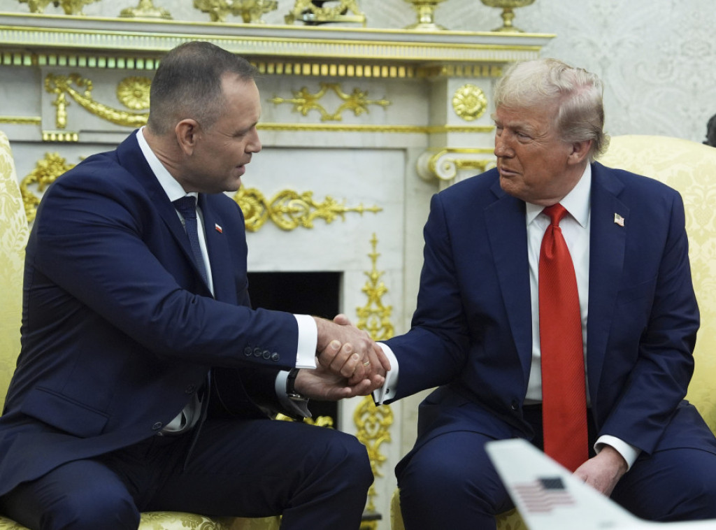Tramp uverio Navrockog da će podržati Poljsku u slučaju ugrožavanja bezbednosti
