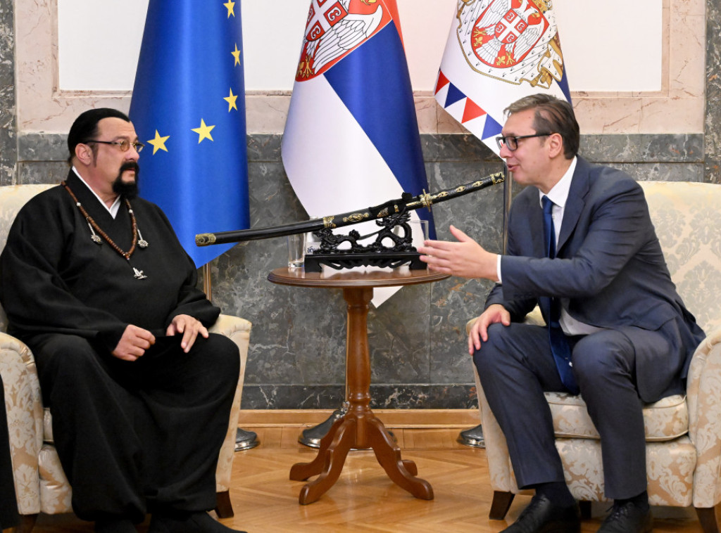 Vučić: Moramo Srbiju da vratimo na pravi kolosek; Sigal: Vidim promene i impresivan razvoj