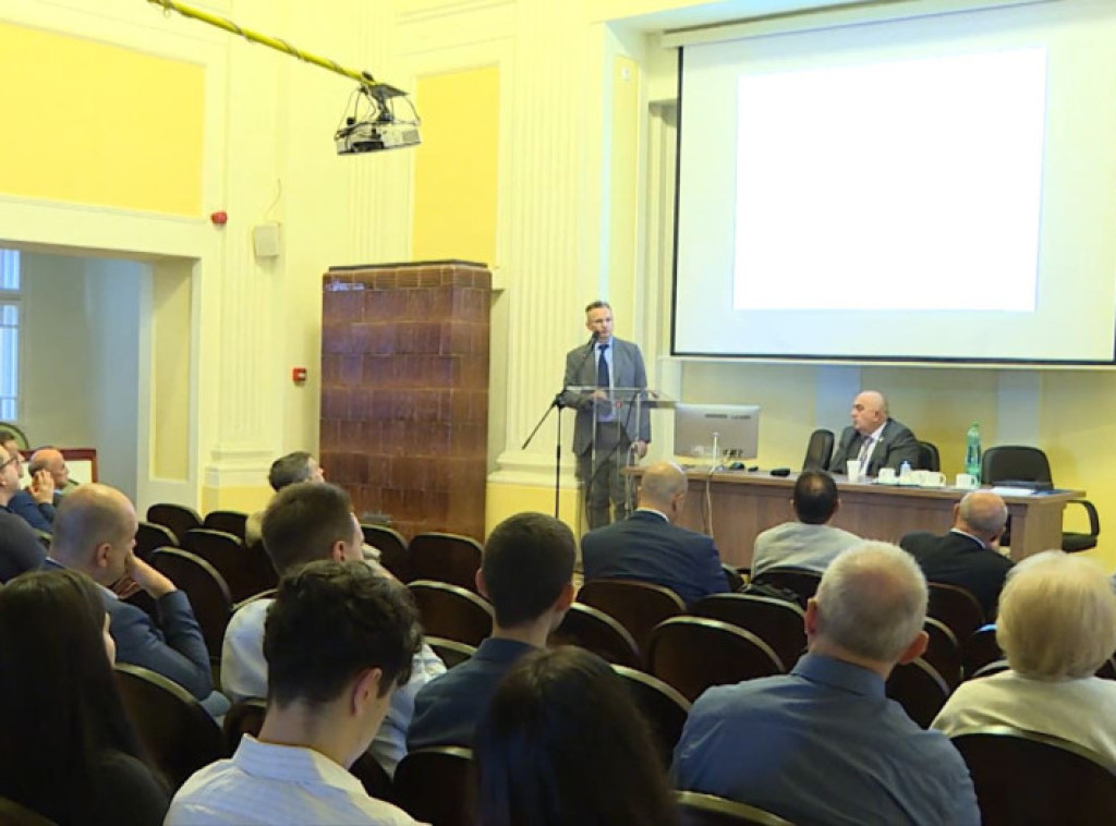 Akademija medicinskih nauka Srpskog lekarskog društva dobila šest novih članova